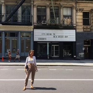 Meet your Posher, Bella